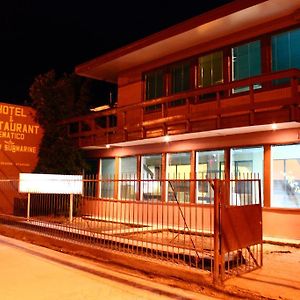 Hotel Yellow Submarine